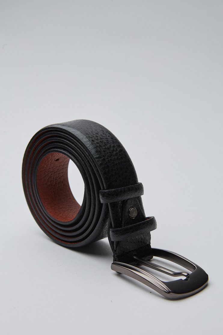Мужской ремень черный кожаный текстурный
